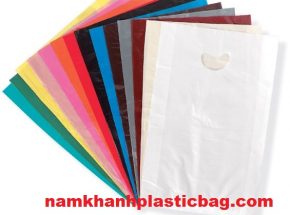 Shopping punch out handle plastic bag